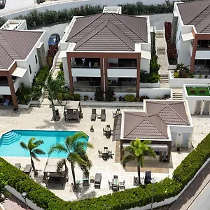  Aparthotel Xanadu At Blue Bay Golf & Curacao
